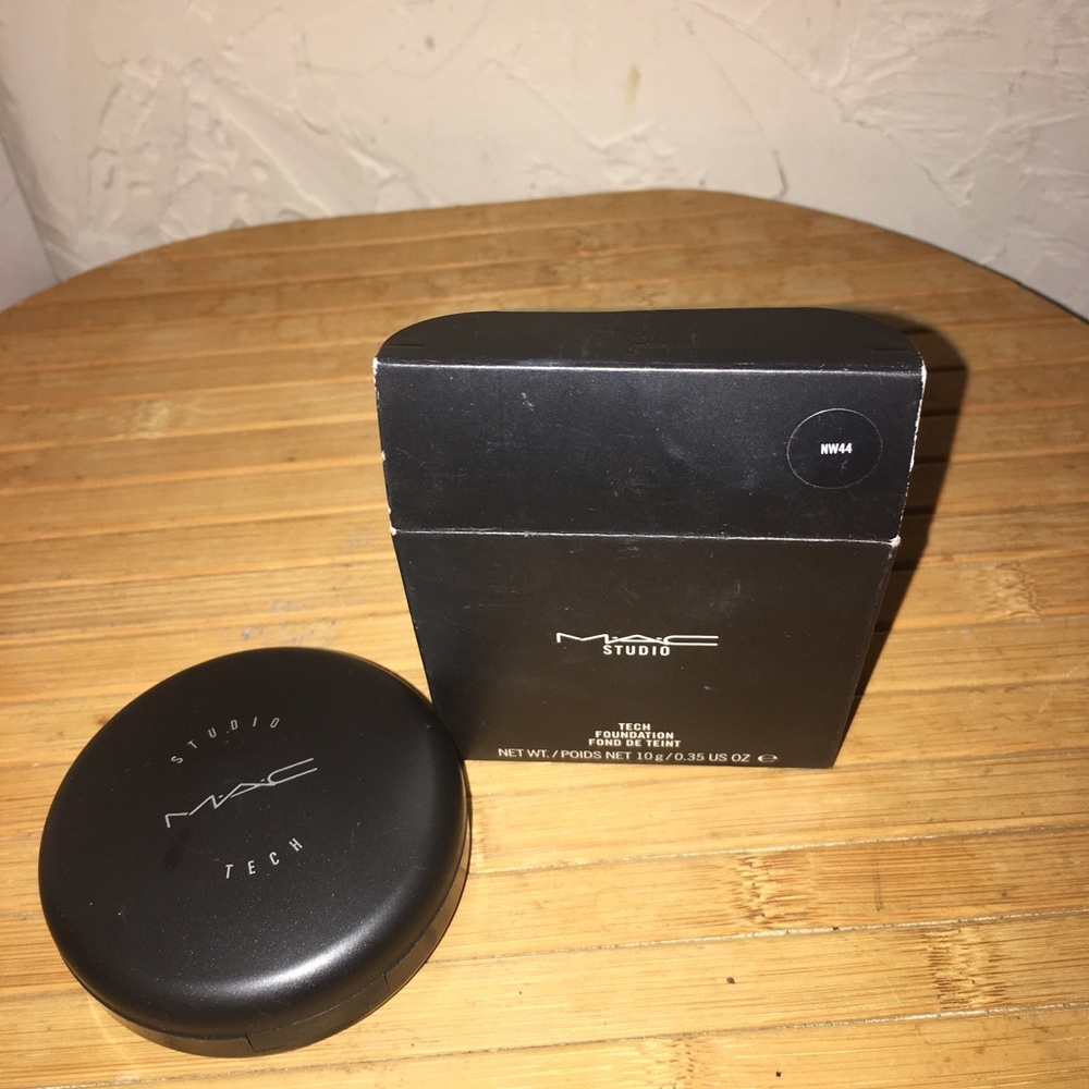 Mac foundation